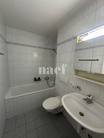 Appartement 2 pièces à louer à Colombier NE - image 1/4