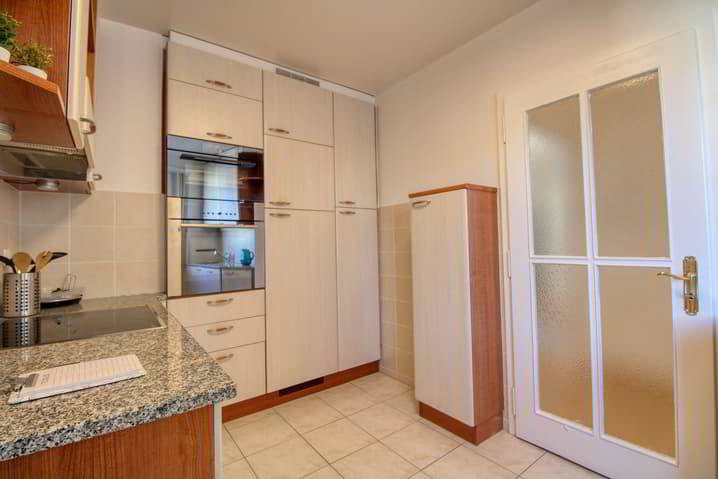 1 rooms Flat-sharing for rent in Lausanne - image 1/13