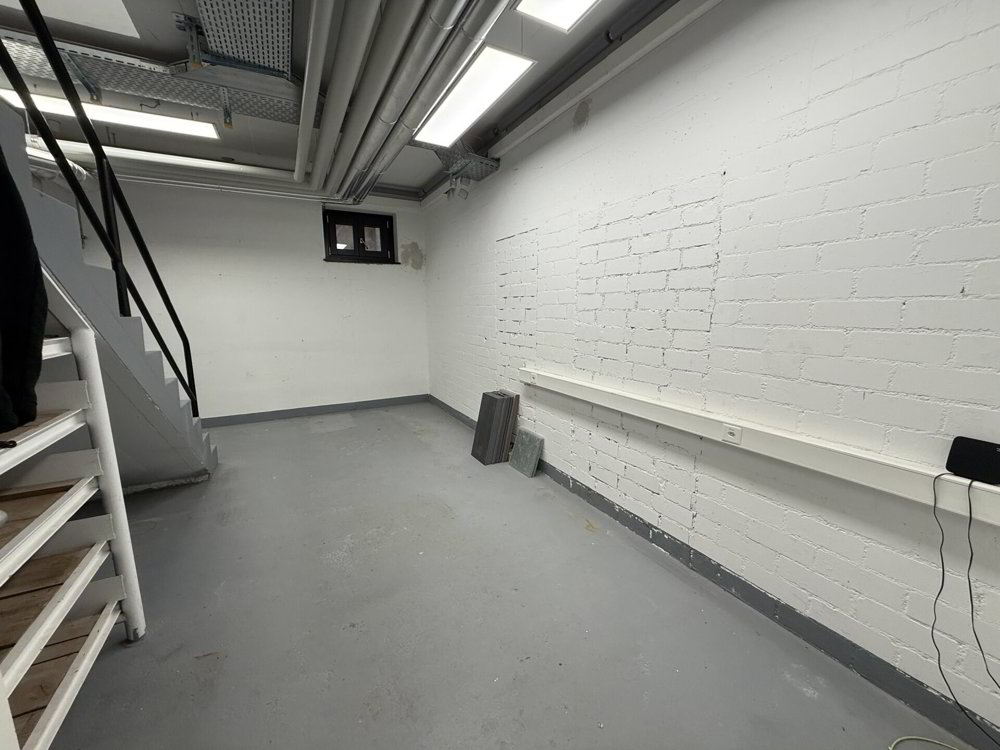 Helle Gewerbefläche für Büro, Atelier oder stilles Gewerbe - Ansicht 3