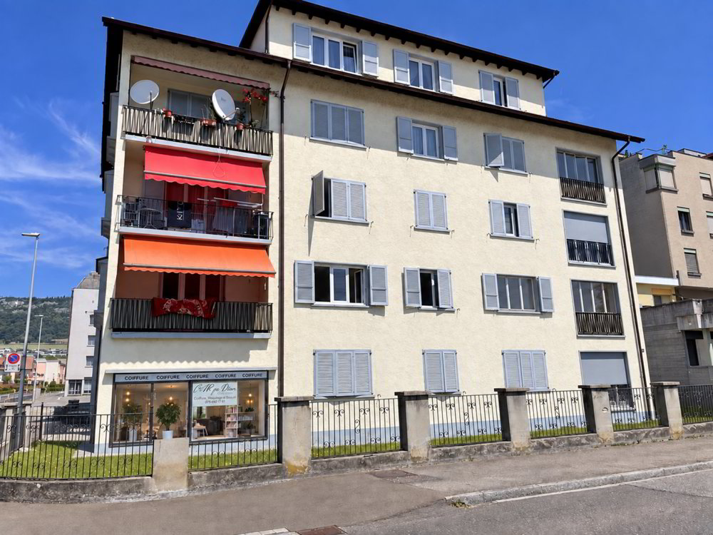 null rooms Office & Commercial for rent in Delémont - image 1/4