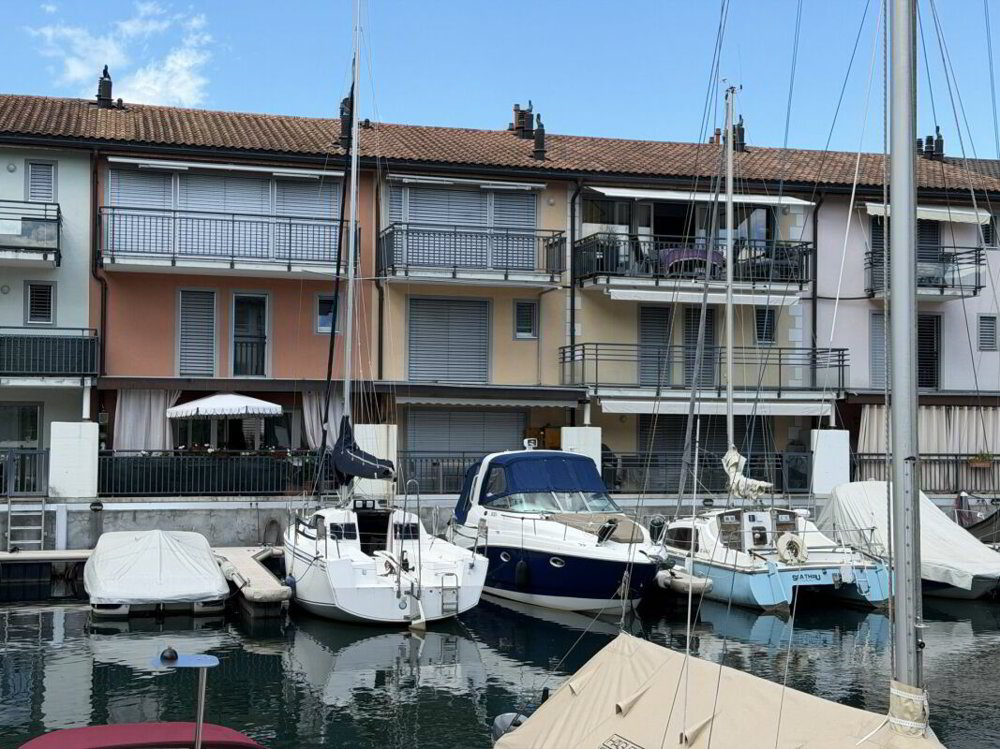 3 rooms Apartment for rent in Bouveret - image 1/13