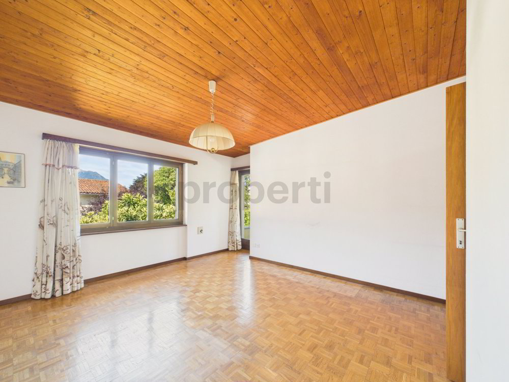 Haus – Camorino - Mehr