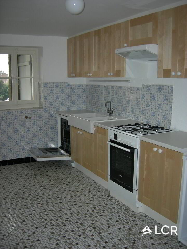 Bel immeuble de rendement / 5 appartements / 2 locaux - Ansicht 4
