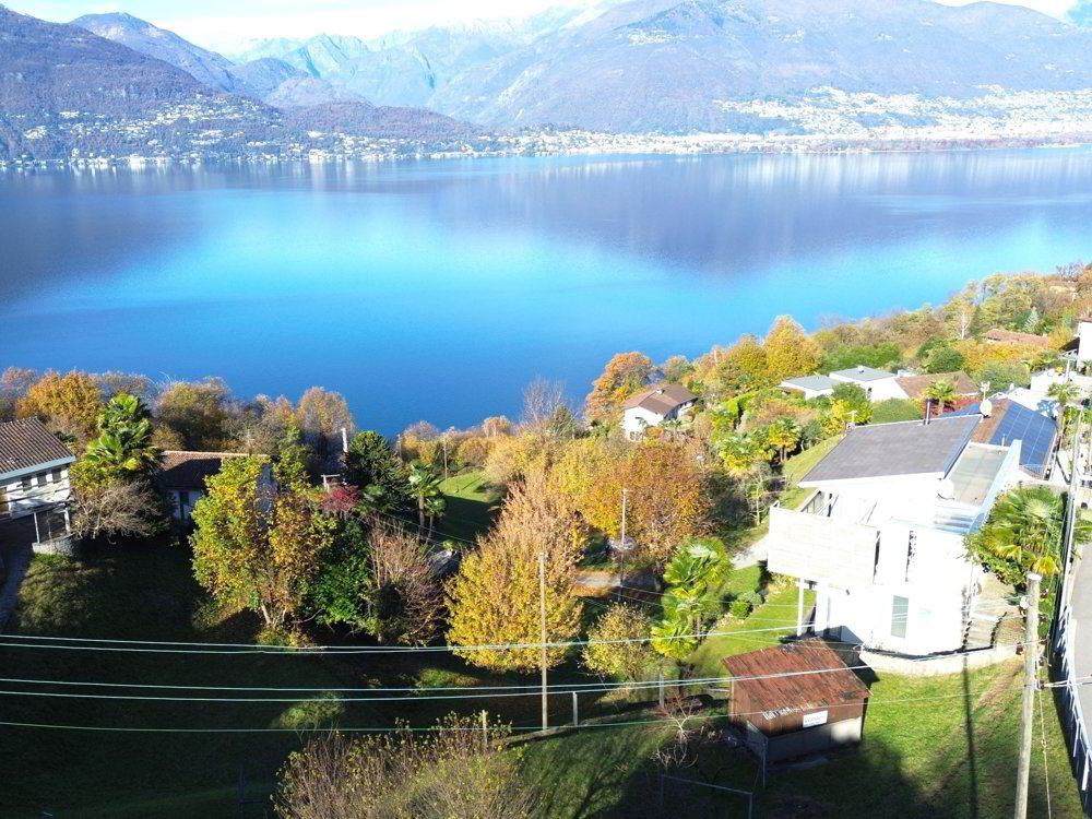 La tua casa dei sogni: terreno collinare con splendida vista sul lago - Ansicht 2