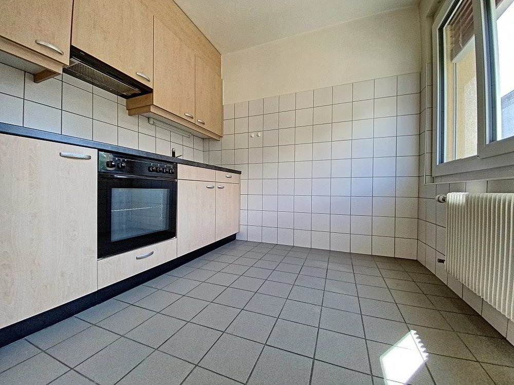 1 rooms Apartment for rent in Sion - image 1/4