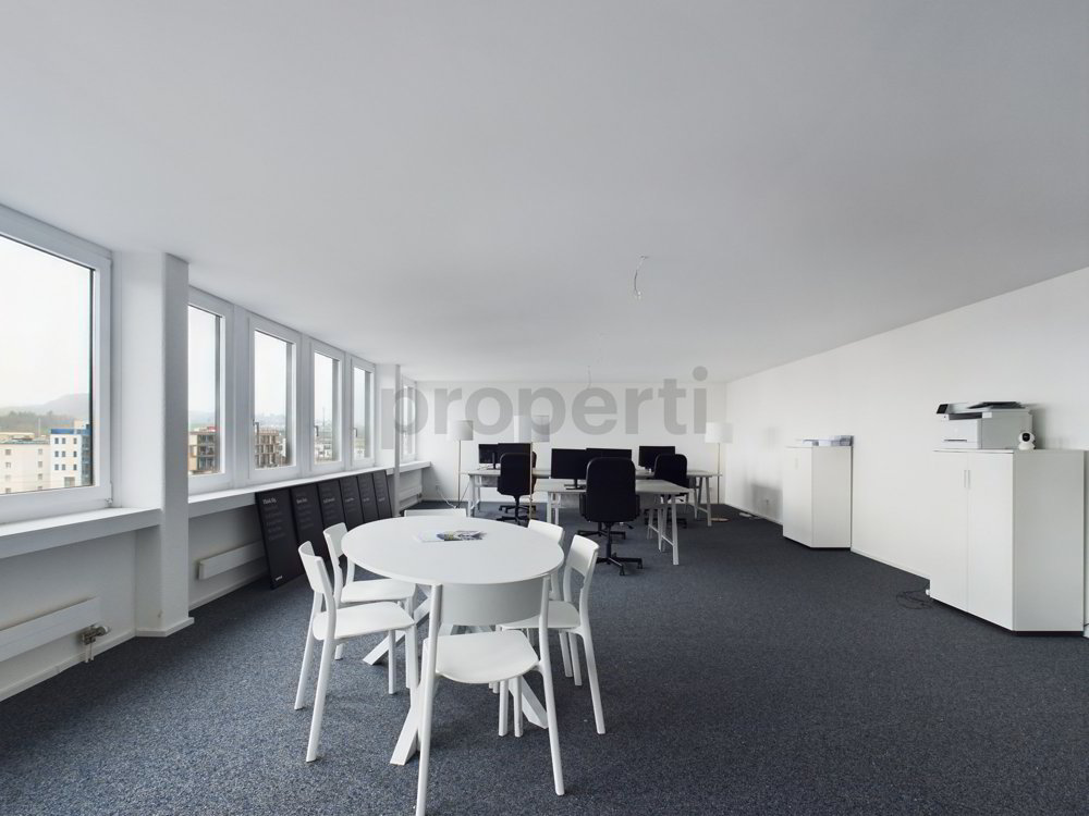 Einzigartiges und lichtdurchflutetes Büro in Emmen am Bahnhof