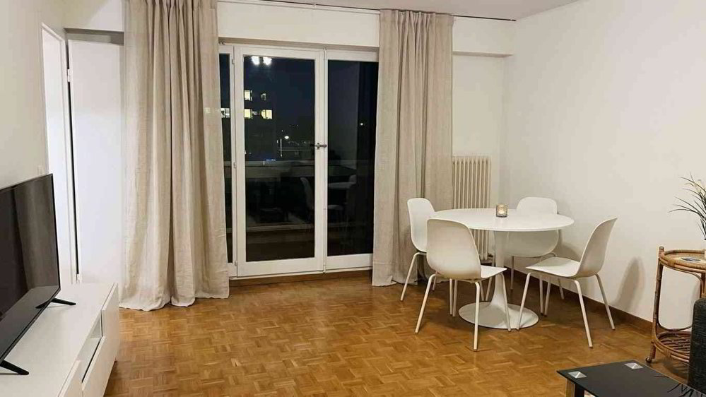 1 rooms Apartment to buy in Clarens - image 1/3