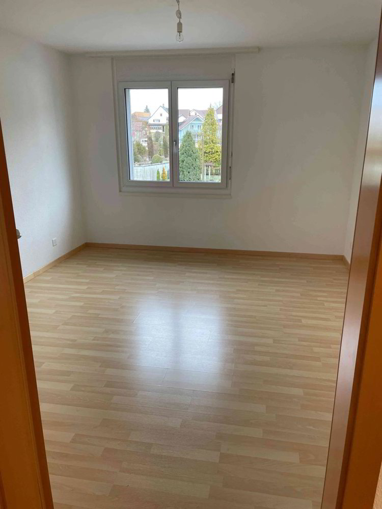 Appartamento di 2.5 locali in vendita a Jonschwil - immagine 1/12