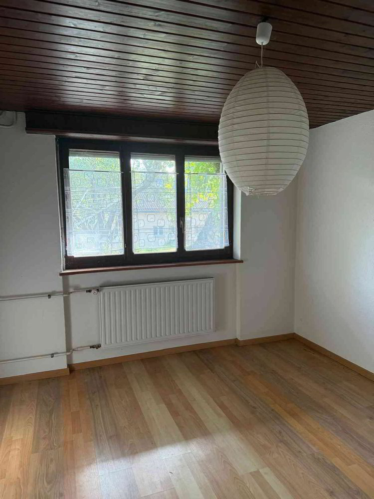 5 rooms House to buy in Vicques - image 1/12