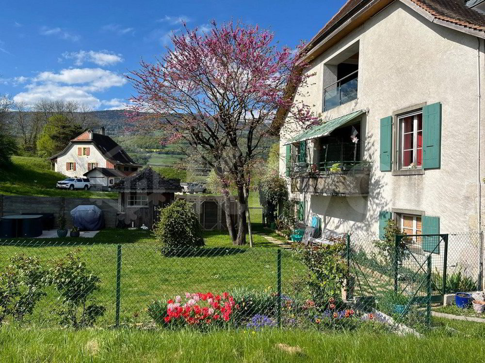 4 rooms Apartment for rent in Grandson - image 1/7