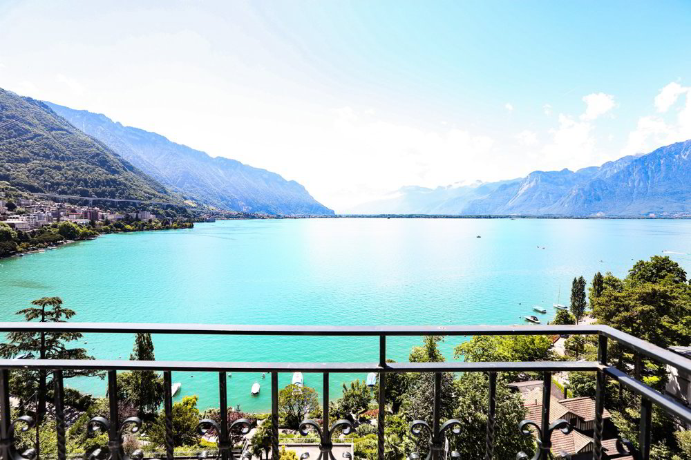 4 rooms Apartment for rent in Montreux - image 1/4