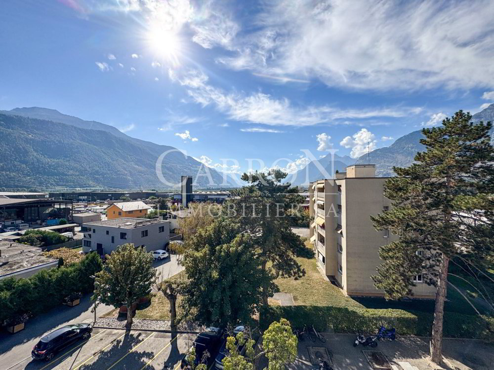 3 rooms Apartment to buy in Conthey - image 1/10