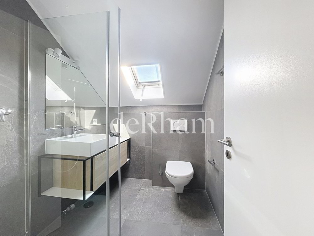 6 rooms House for rent in Lutry - image 1/13