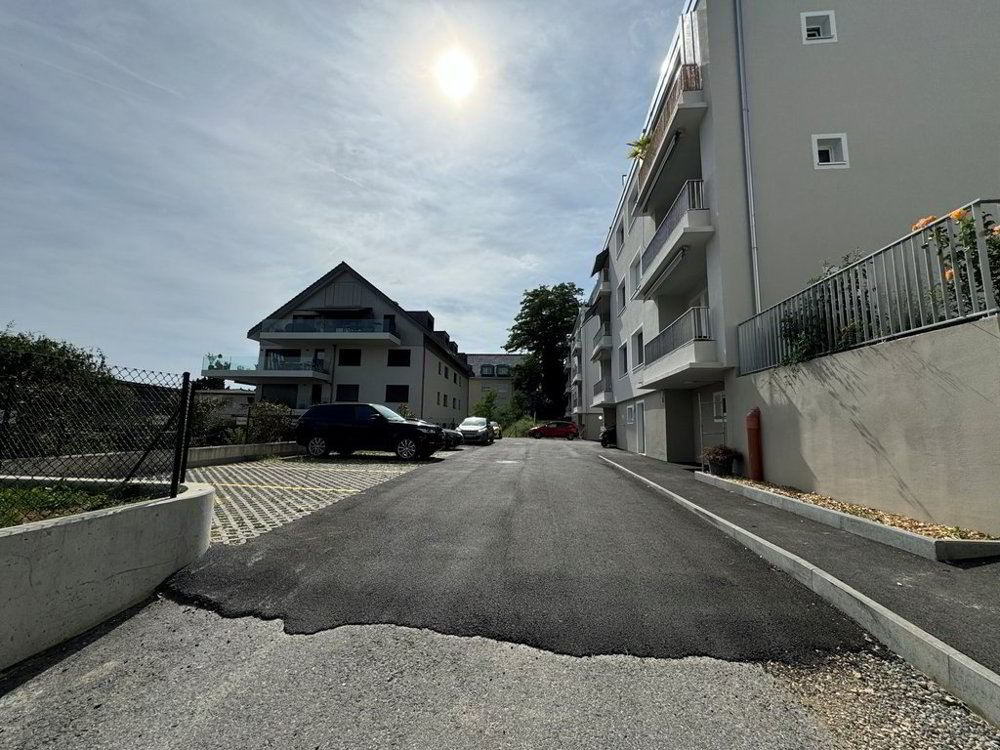 null Zimmer Parkplatz, Garage zu vermieten in Pully - Bild 1/1