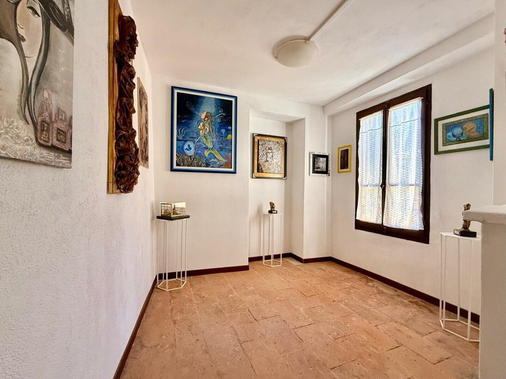 14 rooms Miscellaneous to buy in Sessa - image 1/13