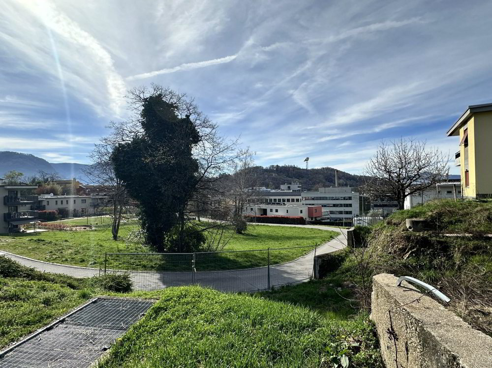 TERRENO CON LICENZA PER UNA VILLA DI PREGIO A COMANO