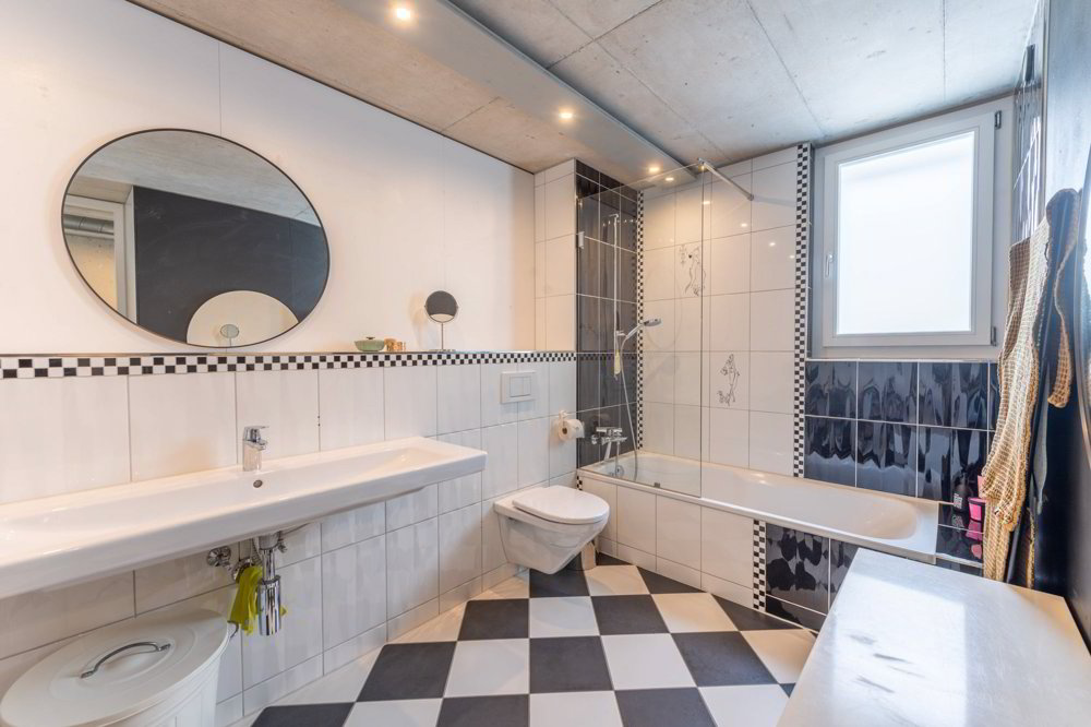 5.5 rooms Apartment to buy in Riedholz - image 1/13