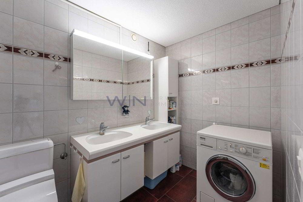 4 rooms Apartment to buy in Oberbüren - image 1/12