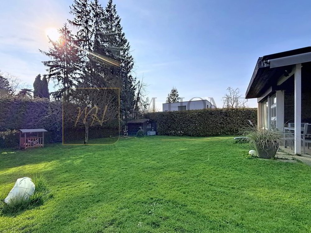 6 rooms House to buy in Le Grand-Saconnex - image 1/13