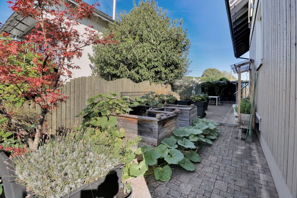 6 rooms House to buy in Thun - image 1/13