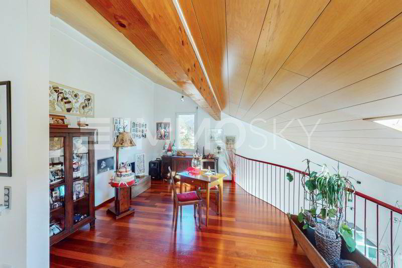 5 rooms House to buy in Monte Carasso - image 1/5