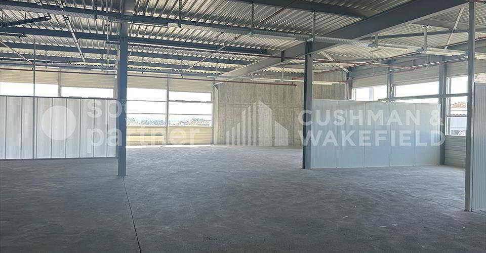 Ateliers et bureaux Plug & Play dans une zone stratégique - Champ Colin - Ansicht 2