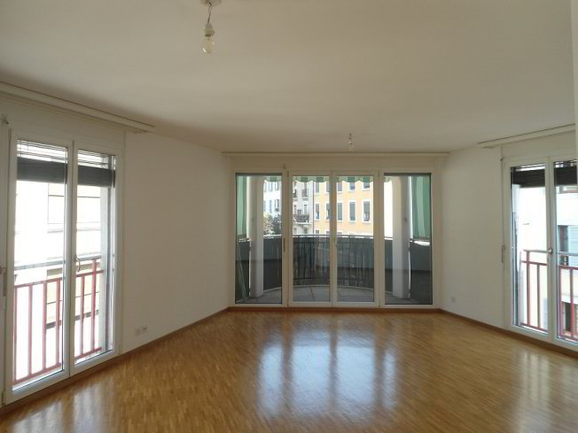 5 rooms Apartment for rent in Genève - image 1/1