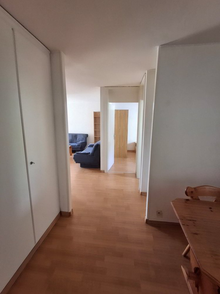 3 Zimmer Wohnung zu vermieten in La Chaux-de-Fonds - Bild 1/7