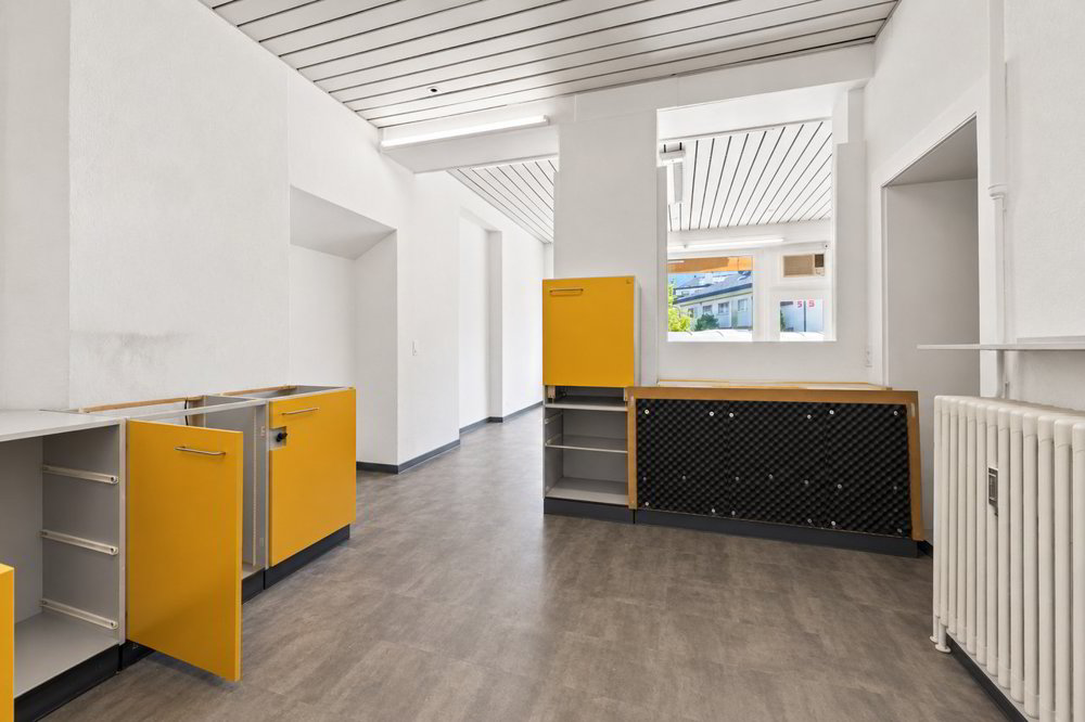 Ufficio & Commercio di null locali in vendita a Sierre - immagine 1/13