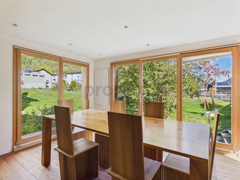 Immeuble d'habitation de 10 pièces en vente à Trun - 212 m² - Ansicht 4