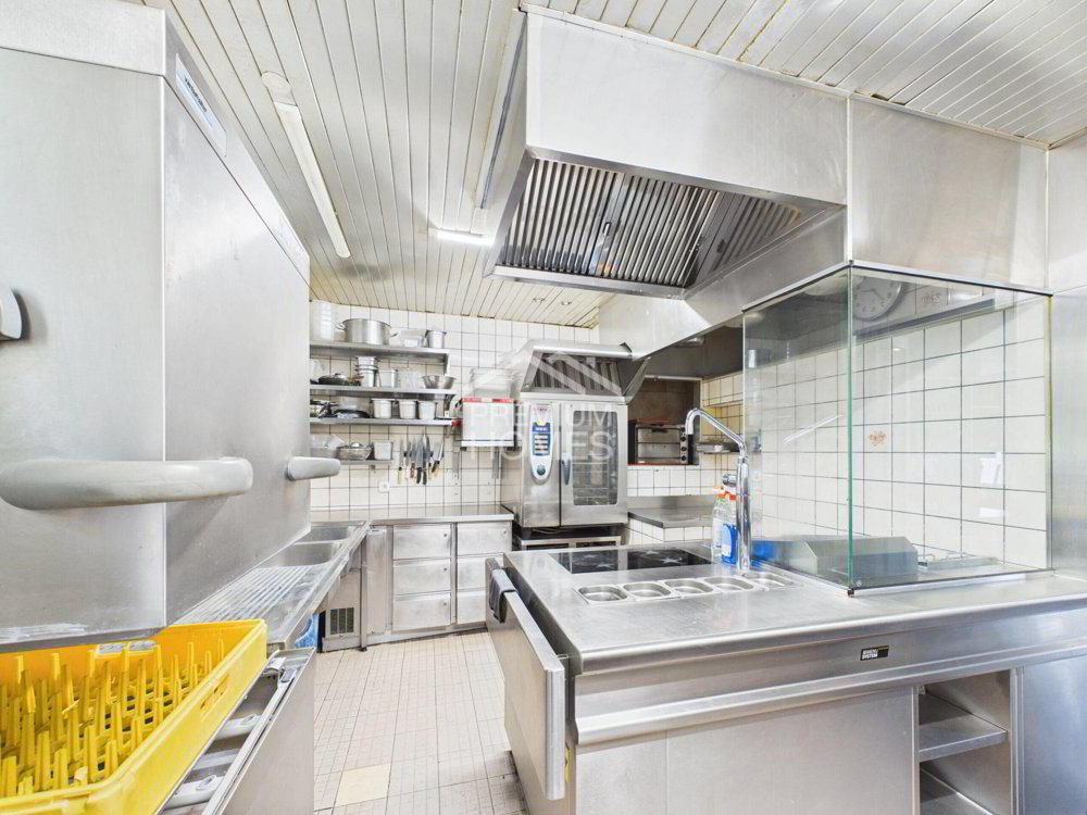 Immeuble d'habitation de 10 pièces en vente à Starrkirch-Wil - 500 m² - Ansicht 3