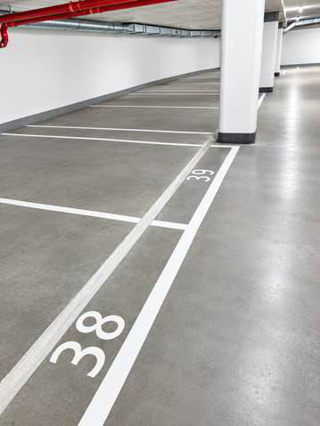 null rooms Car park, garage for rent in Versoix - image 1/2
