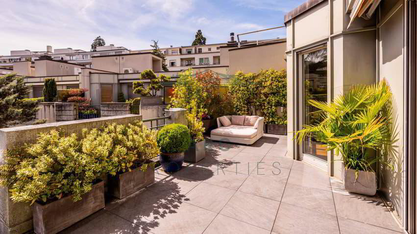 Maison 10 pièces à acheter à Genève - image 1/12