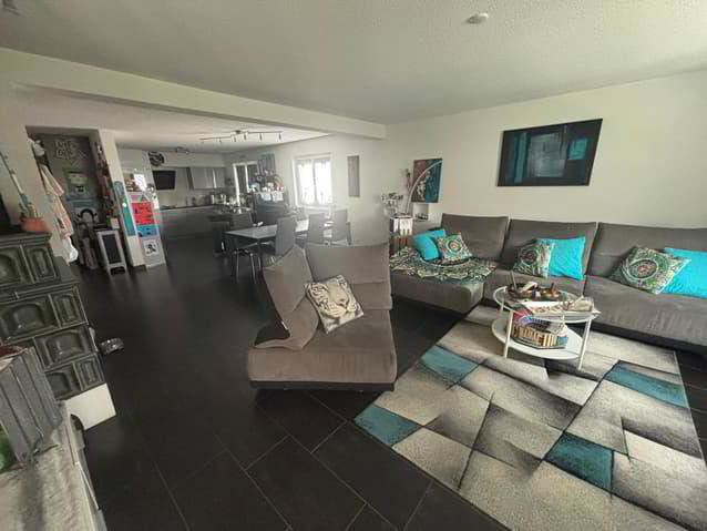 7 rooms House to buy in Vionnaz - image 1/9