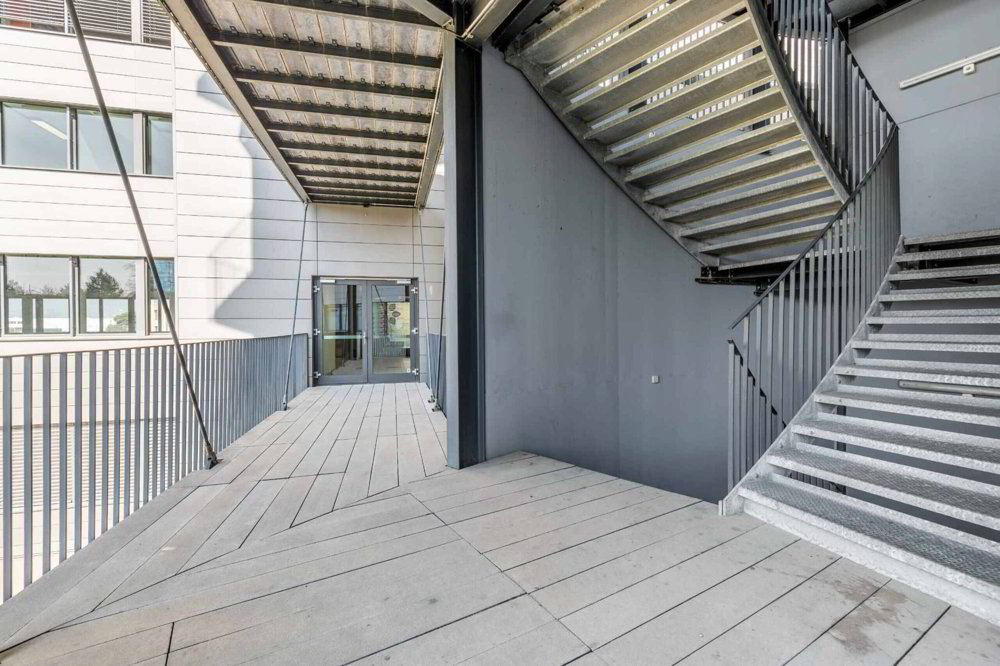 Bureau en location à Vernier - 492 m² - Mehr
