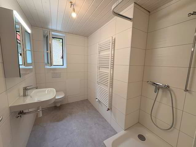 2 rooms Apartment for rent in Vallorbe - image 1/5