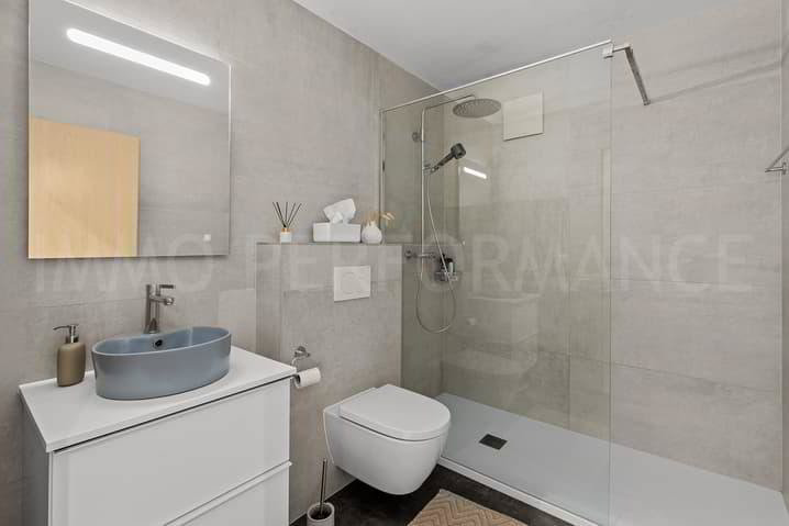 5.5 Zimmer Wohnung zum verkaufen in Gland - Bild 1/13