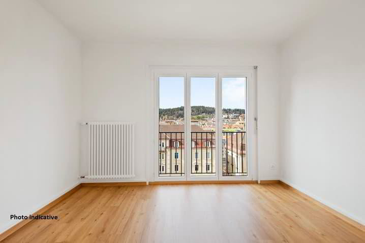 Appartement 2 pièces à louer à La Chaux-de-Fonds - image 1/5