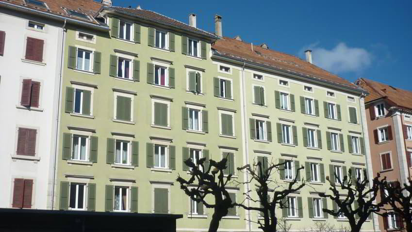 4 rooms Apartment for rent in La Chaux-de-Fonds - image 1/7