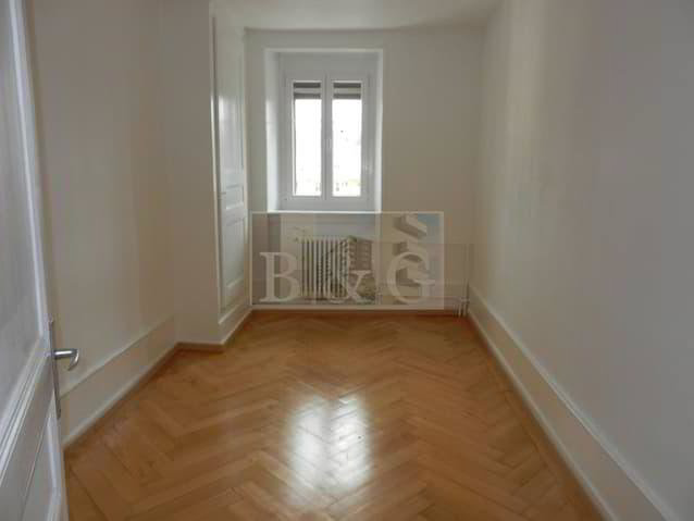 Wohnung – La Chaux-de-Fonds - Mehr