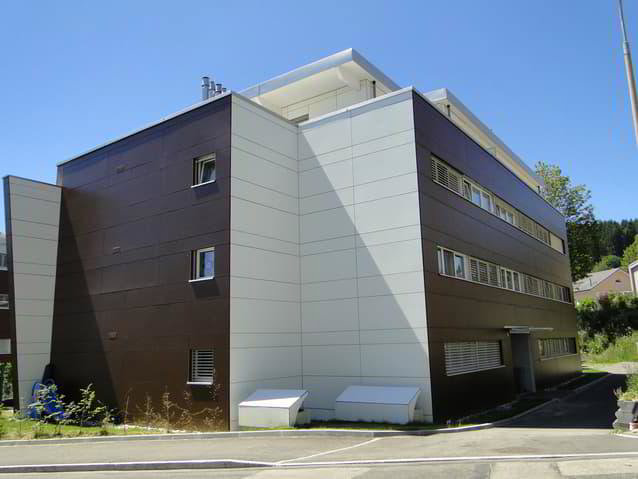 4 rooms Apartment for rent in La Chaux-de-Fonds - image 1/3