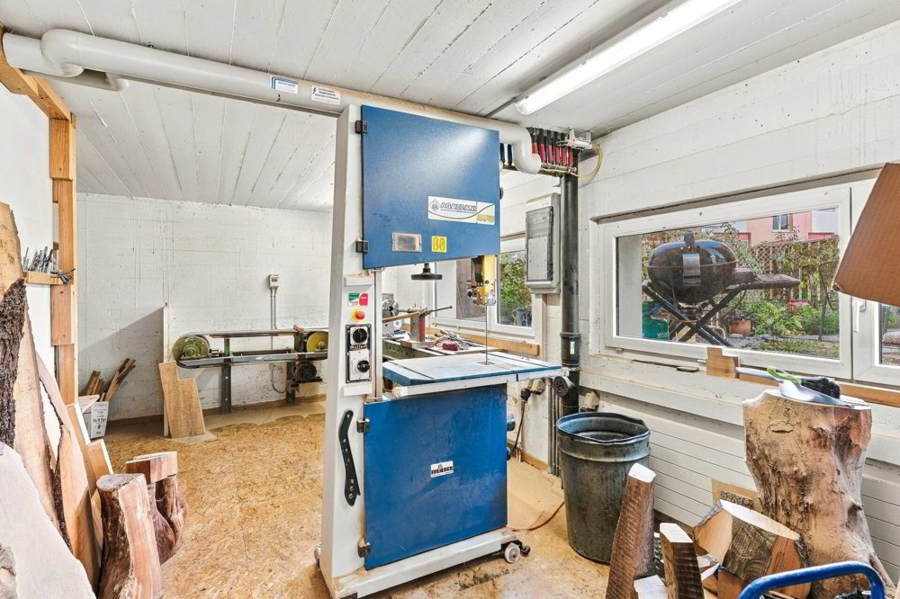 9 rooms Miscellaneous to buy in Geuensee - image 1/14