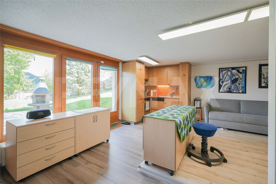 null rooms House to buy in Effingen - image 1/13