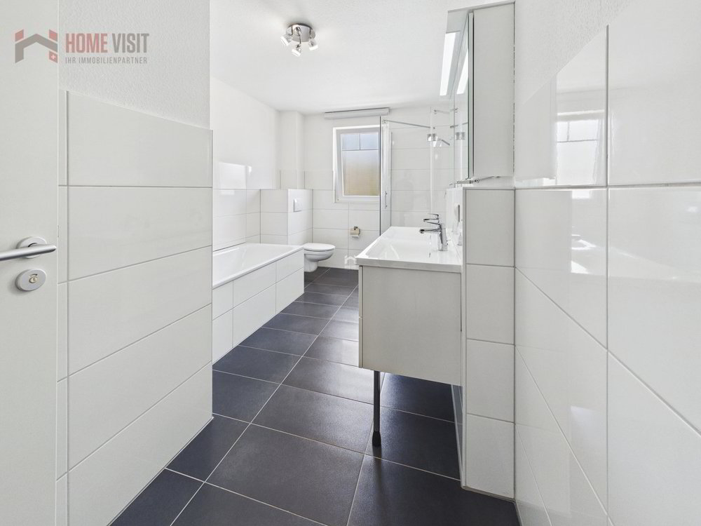 Casa di 5 locali in vendita a Rheinfelden - immagine 1/13