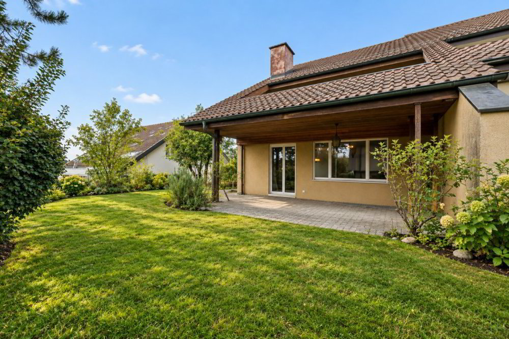 Maison 6 pièces à acheter à Seuzach - image 1/13