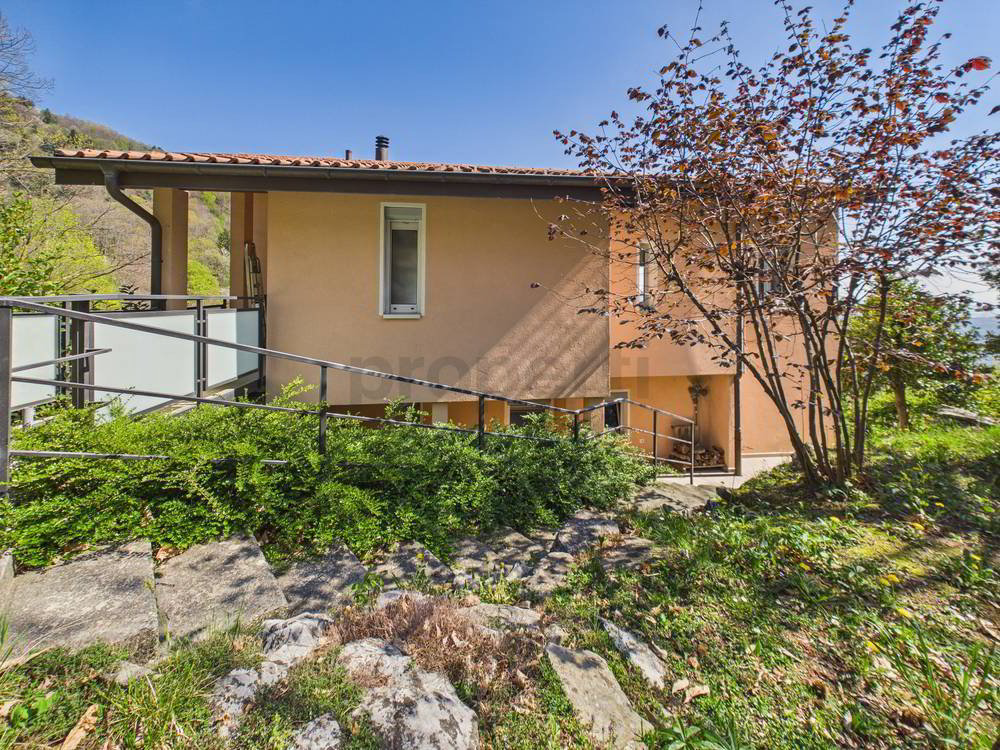 Haus – Breggia, Lattecaldo
