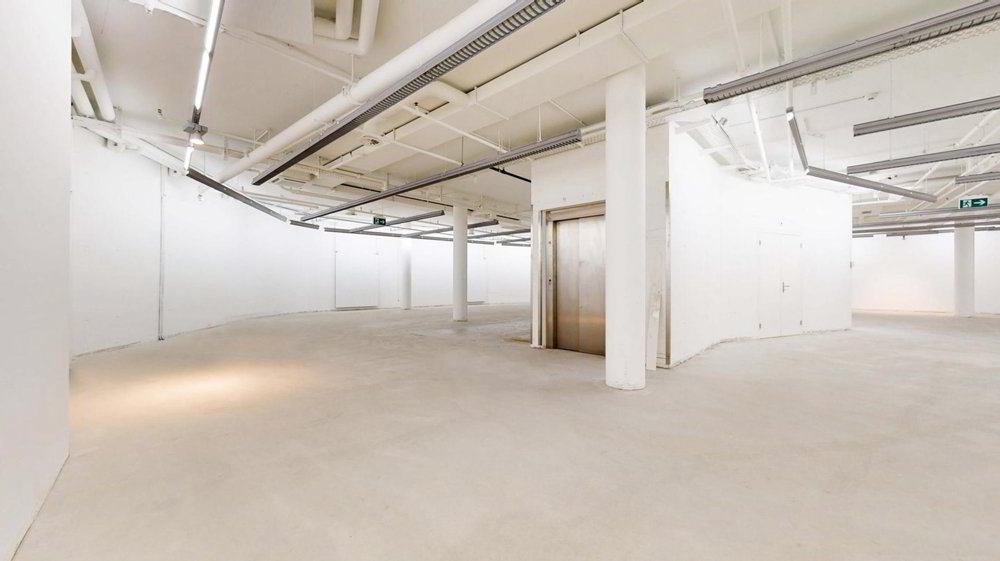 "699 m² Verkaufsfläche direkt neben New Yorker!" - Mehr