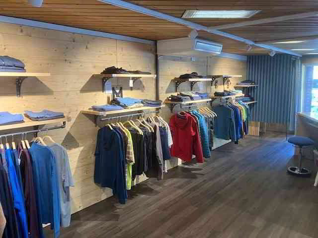 1 rooms Office & Commercial for rent in Meiringen - image 1/8
