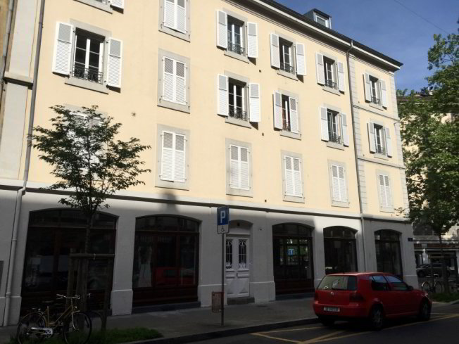 3 rooms Apartment for rent in Carouge GE - image 1/1
