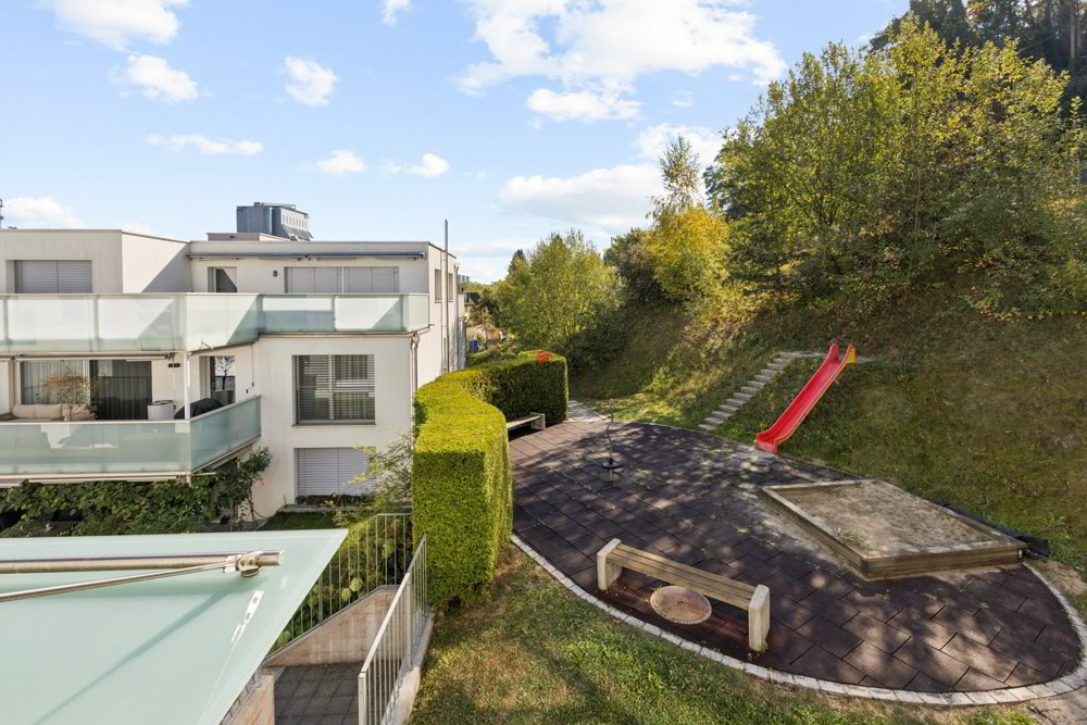 4 rooms Apartment to buy in Schlieren - image 1/12